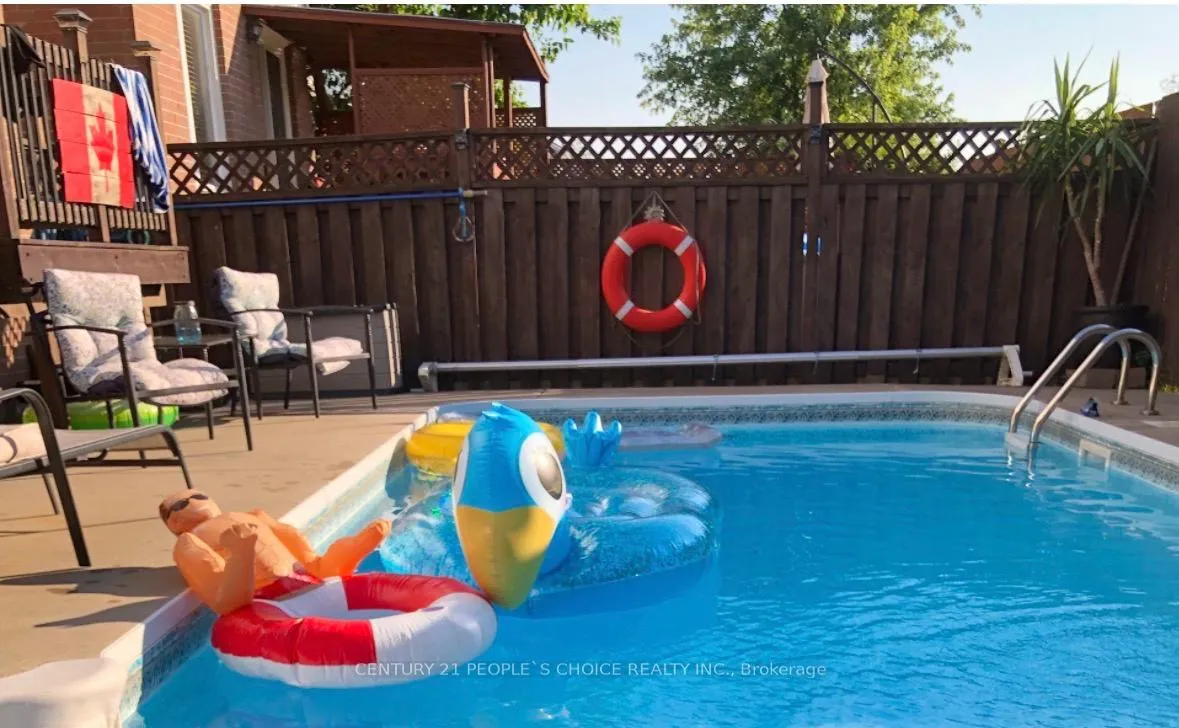 Photo 35 of 38 Culligan Crescent, Thorold, Confederation Heights — HOMEH