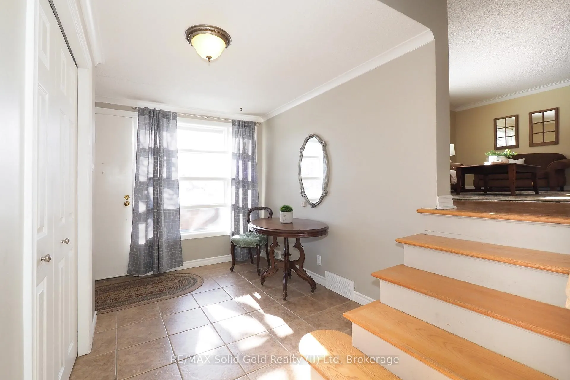 Photo 4 of 249 Murdock Avenue, Waterloo — HOMEH