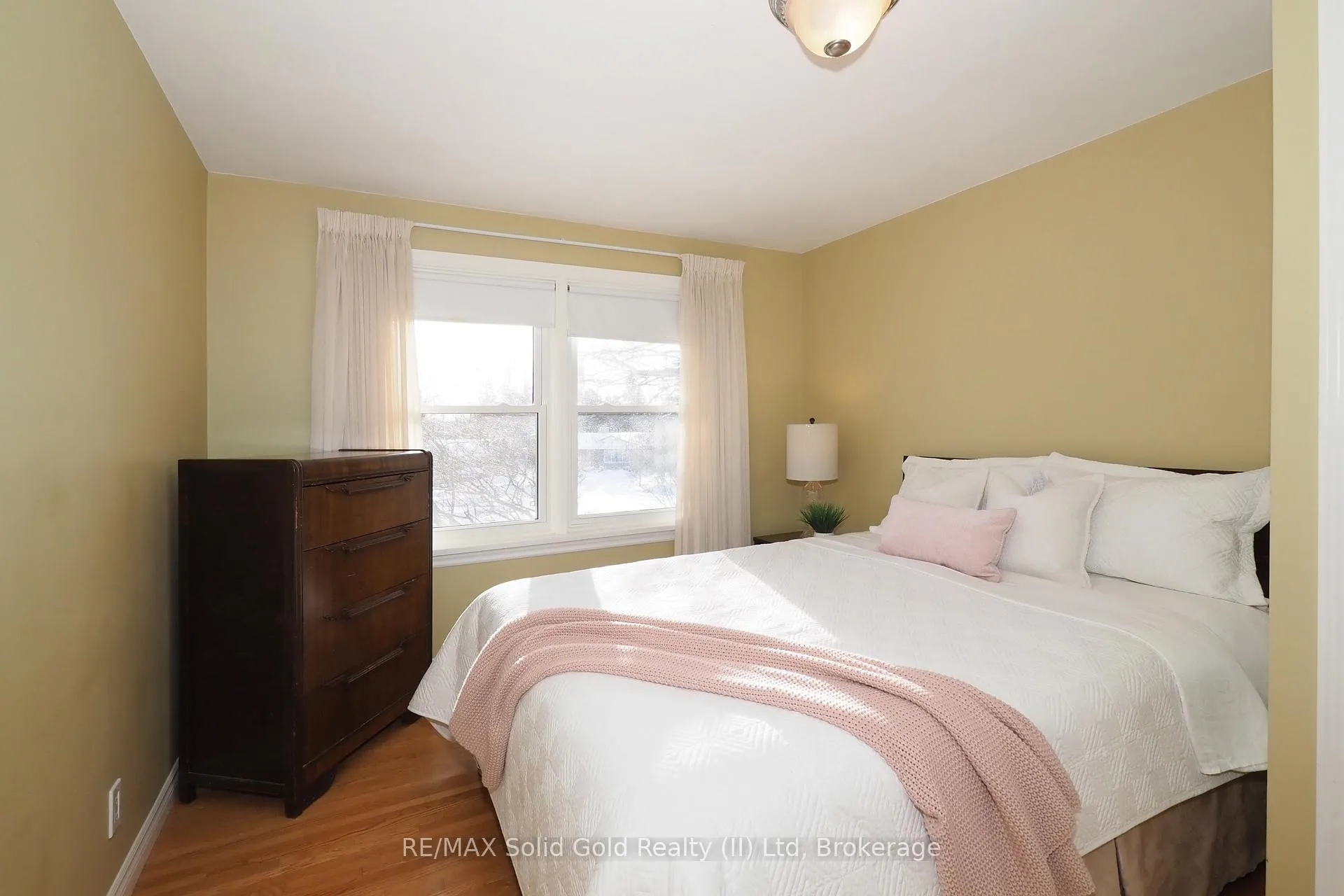 Photo 17 of 249 Murdock Avenue, Waterloo — HOMEH