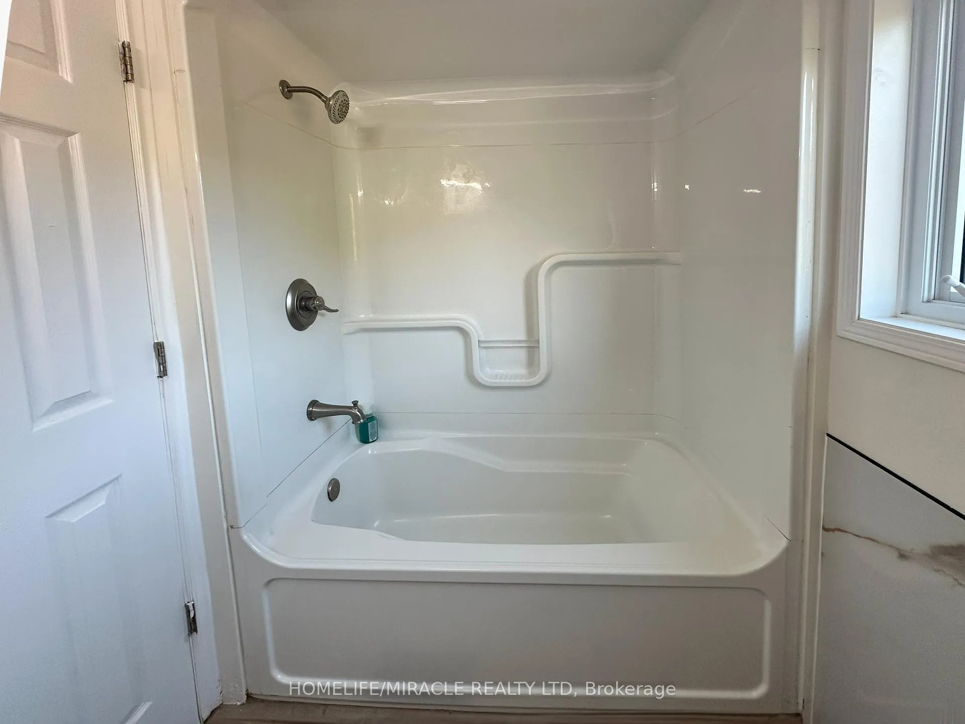 Photo 14 of 149 Foxhunt Road, Waterloo — HOMEH
