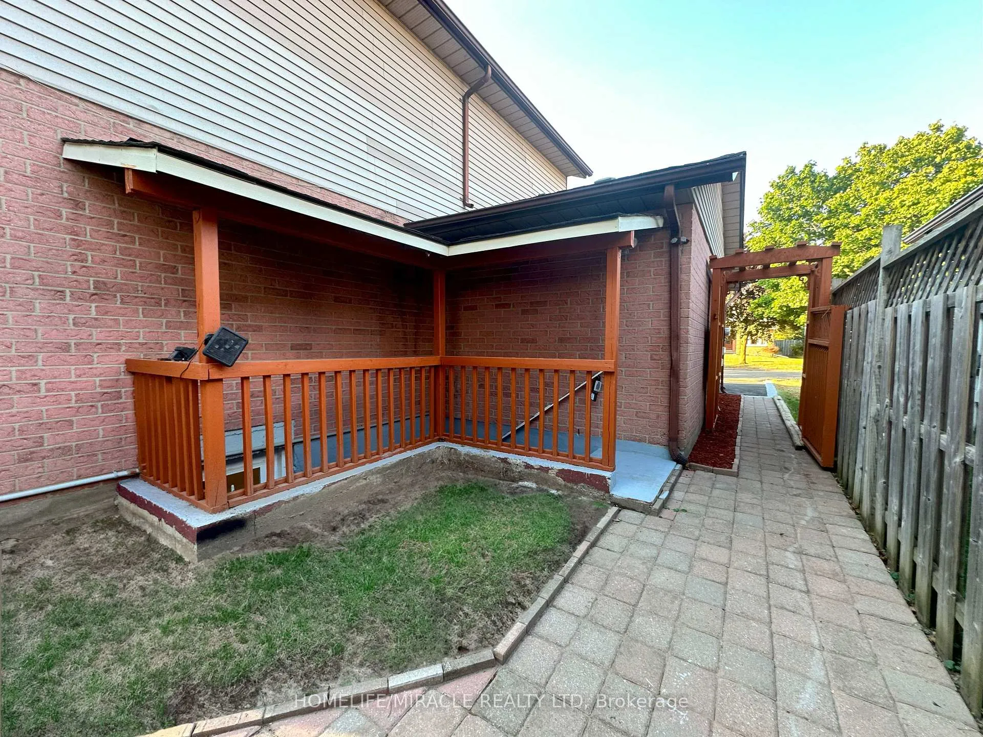 Photo 21 of 149 Foxhunt Road, Waterloo — HOMEH