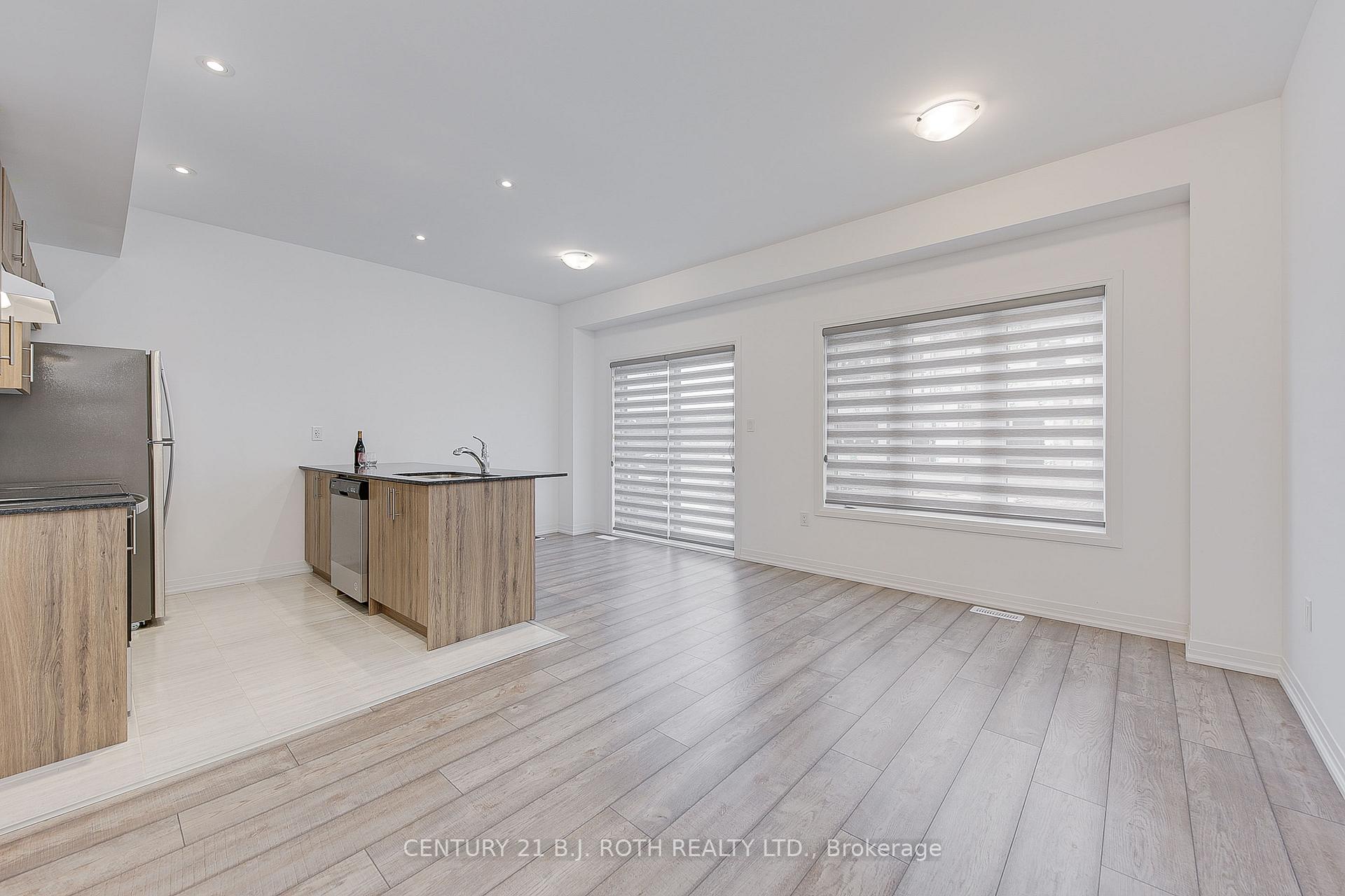 Photo 6 of 20 Haven Lane, Barrie, Painswick South — HOMEH