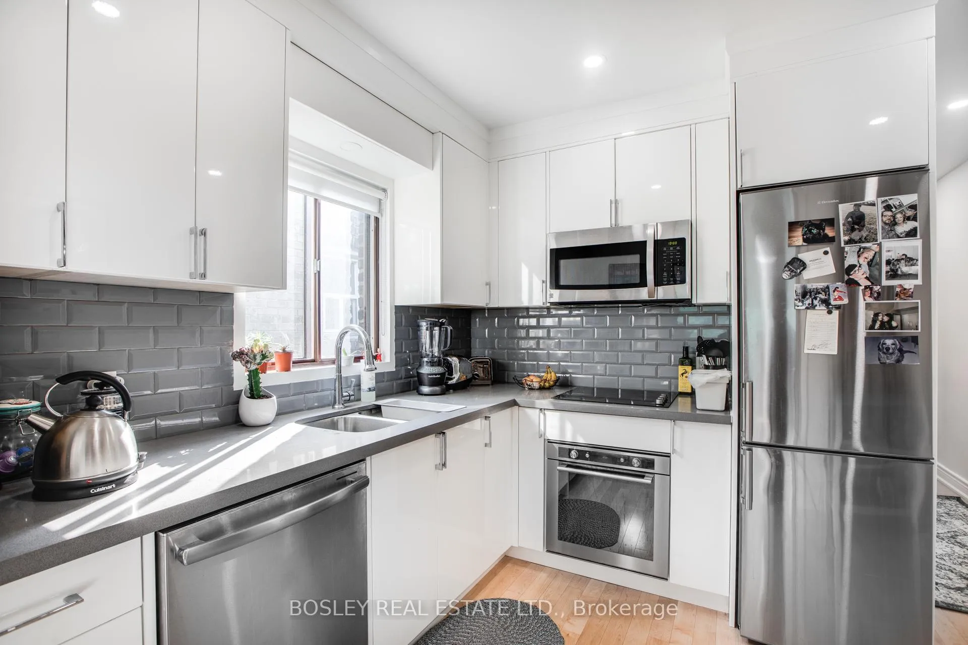 Photo 11 of 1918 Gerrard Street E, Toronto, Woodbine Corridor — HOMEH