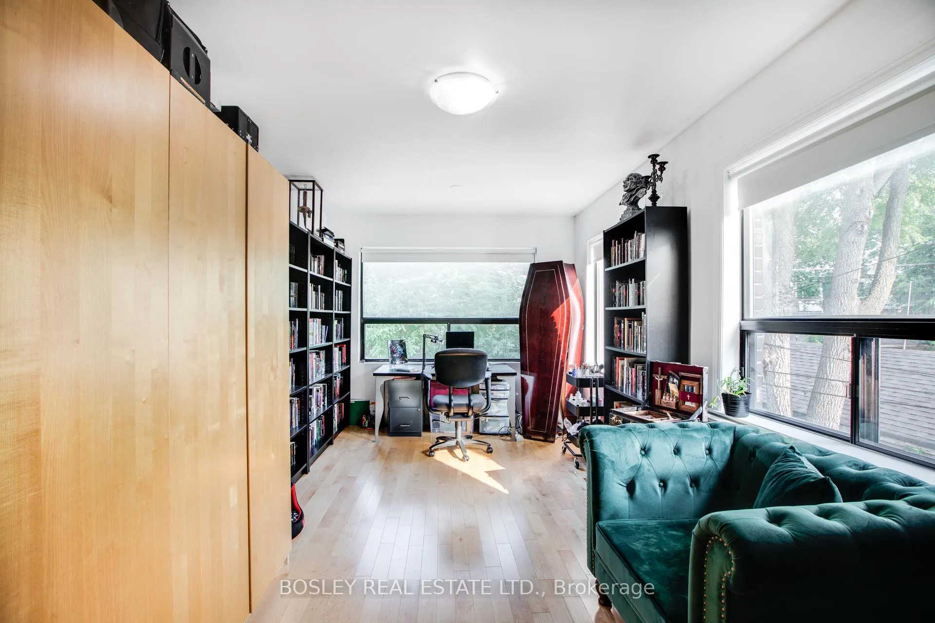Photo 12 of 1918 Gerrard Street E, Toronto, Woodbine Corridor — HOMEH