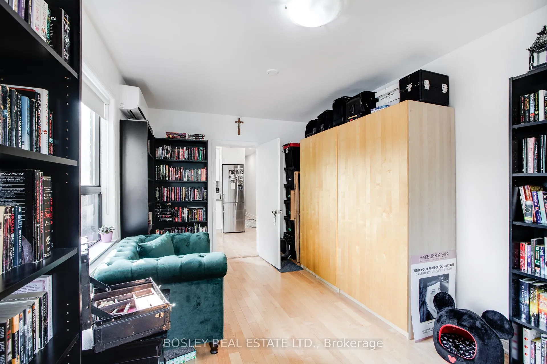 Photo 14 of 1918 Gerrard Street E, Toronto, Woodbine Corridor — HOMEH
