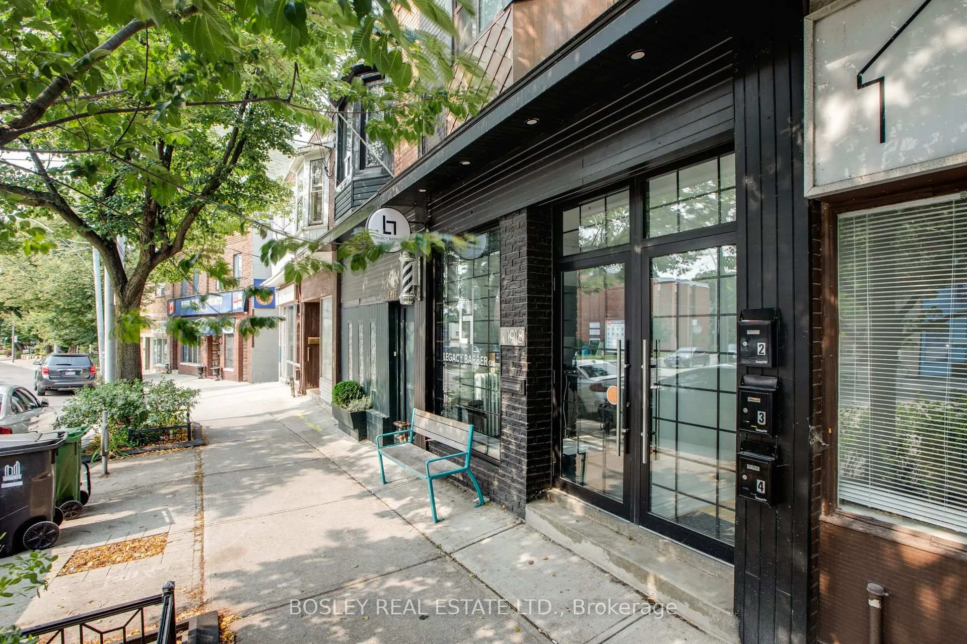 Photo 32 of 1918 Gerrard Street E, Toronto, Woodbine Corridor — HOMEH