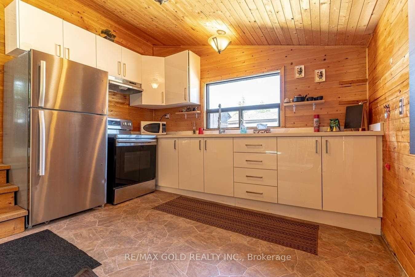 Photo 7 of Unit 21, 785 Caledon E Garafraxa Line, Caledon, Rural Caledon — HOMEH
