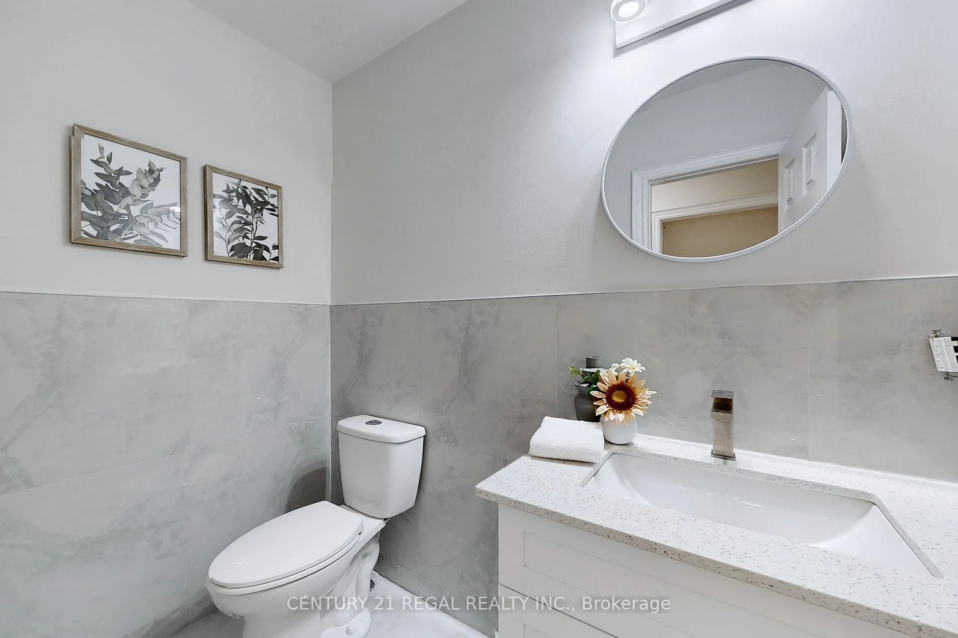Photo 16 of 14 Fawnbrook Circle, Markham, Markville — HOMEH