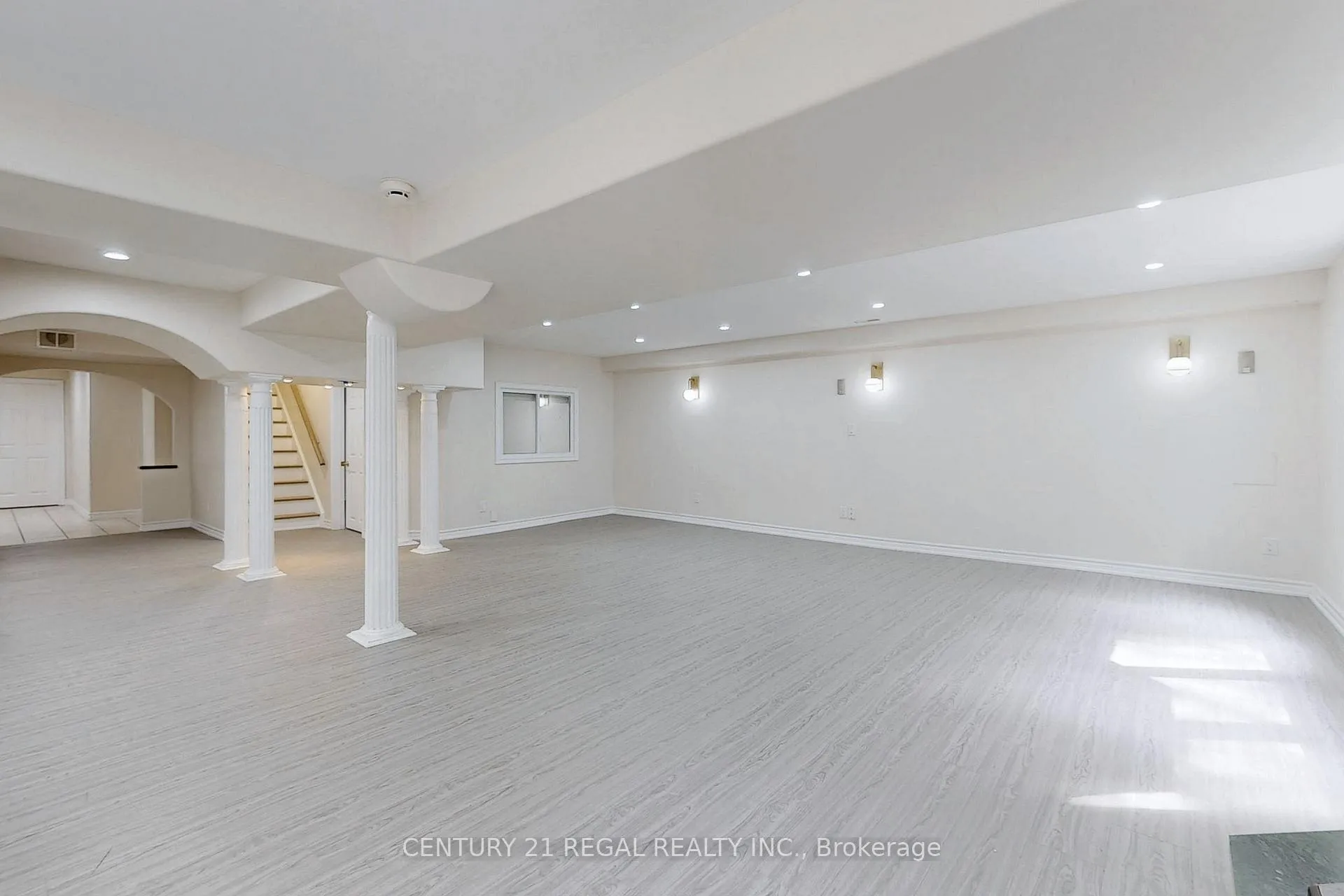 Photo 34 of 14 Fawnbrook Circle, Markham, Markville — HOMEH