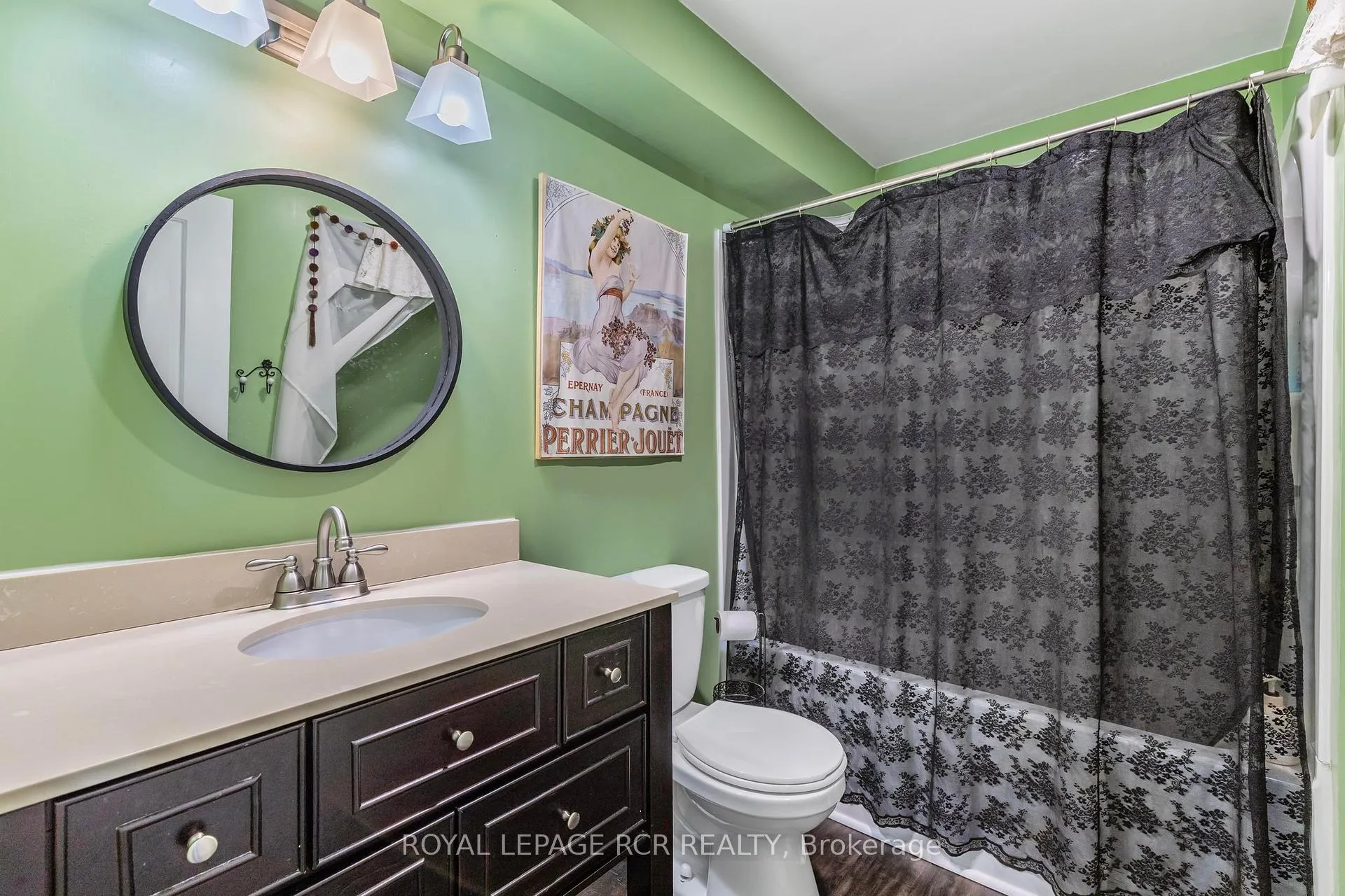 Photo 32 of 160 Shephard Avenue, New Tecumseth, Alliston — HOMEH