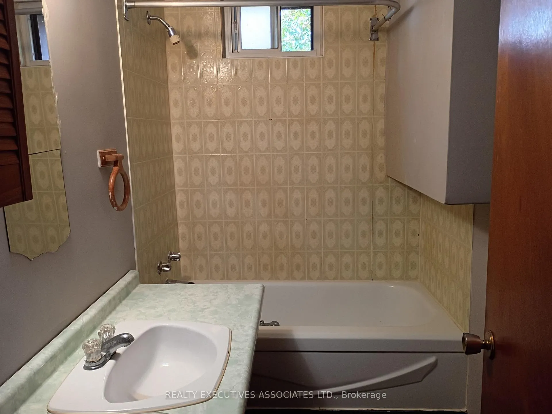 Photo 13 of 913 Ward Street, Selwyn — HOMEH
