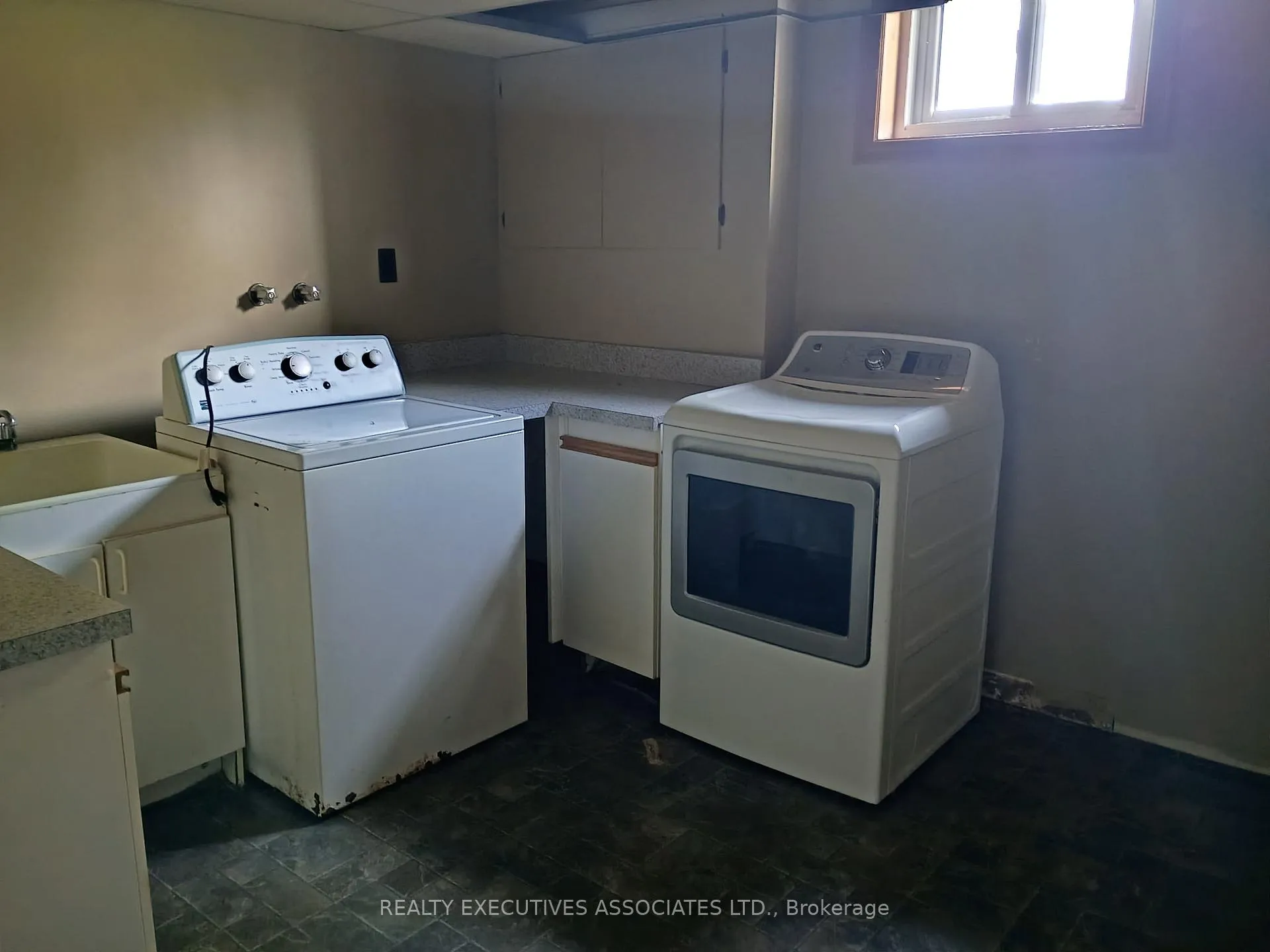 Photo 17 of 913 Ward Street, Selwyn — HOMEH
