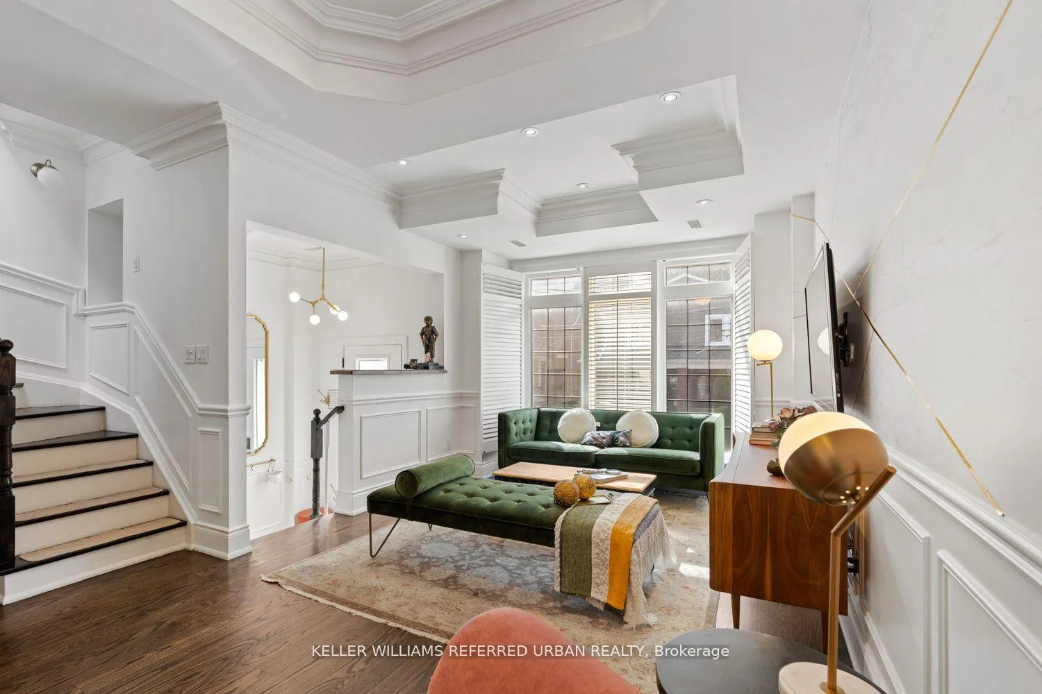 Photo 4 of 118 Helendale Avenue, Toronto, Yonge-Eglinton — HOMEH
