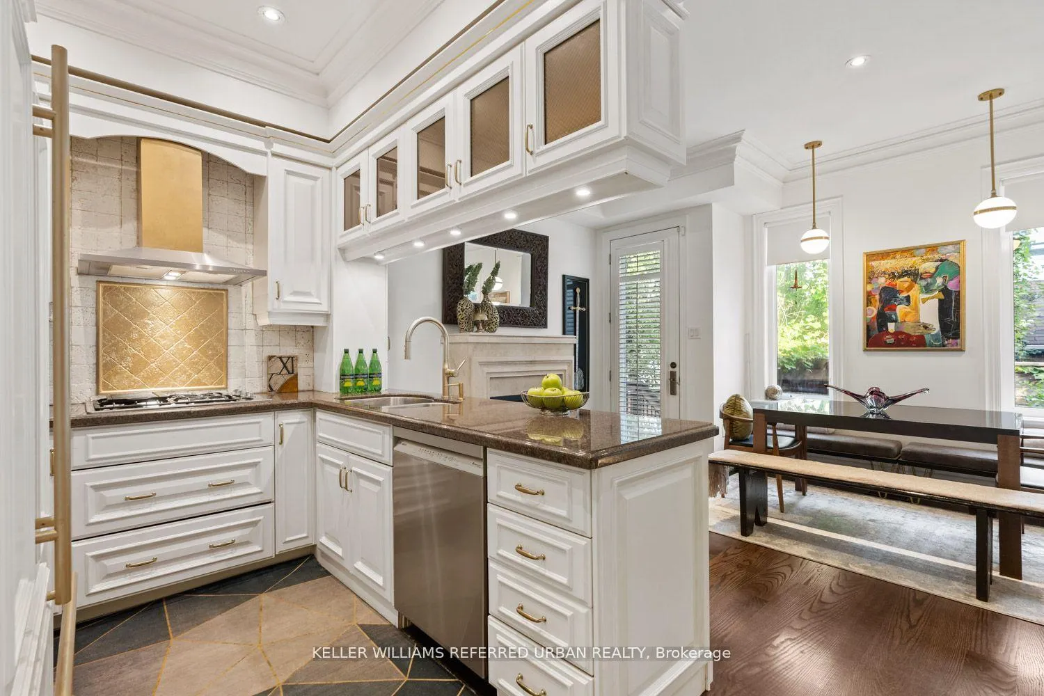 Photo 7 of 118 Helendale Avenue, Toronto, Yonge-Eglinton — HOMEH