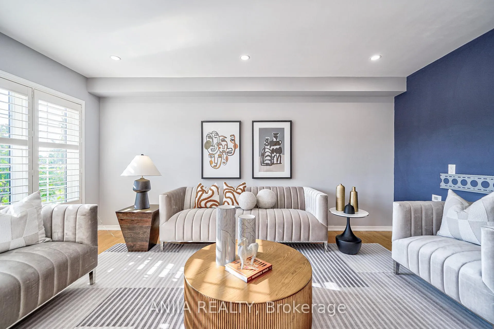 Photo 13 of 60 Thoroughbred Way, Markham, Berczy — HOMEH