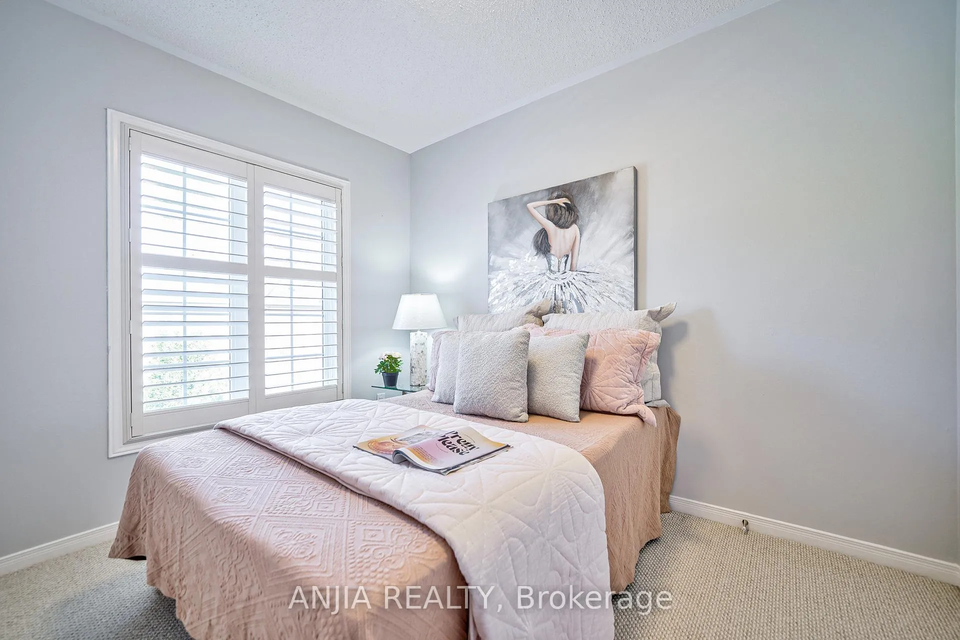 Photo 34 of 60 Thoroughbred Way, Markham, Berczy — HOMEH