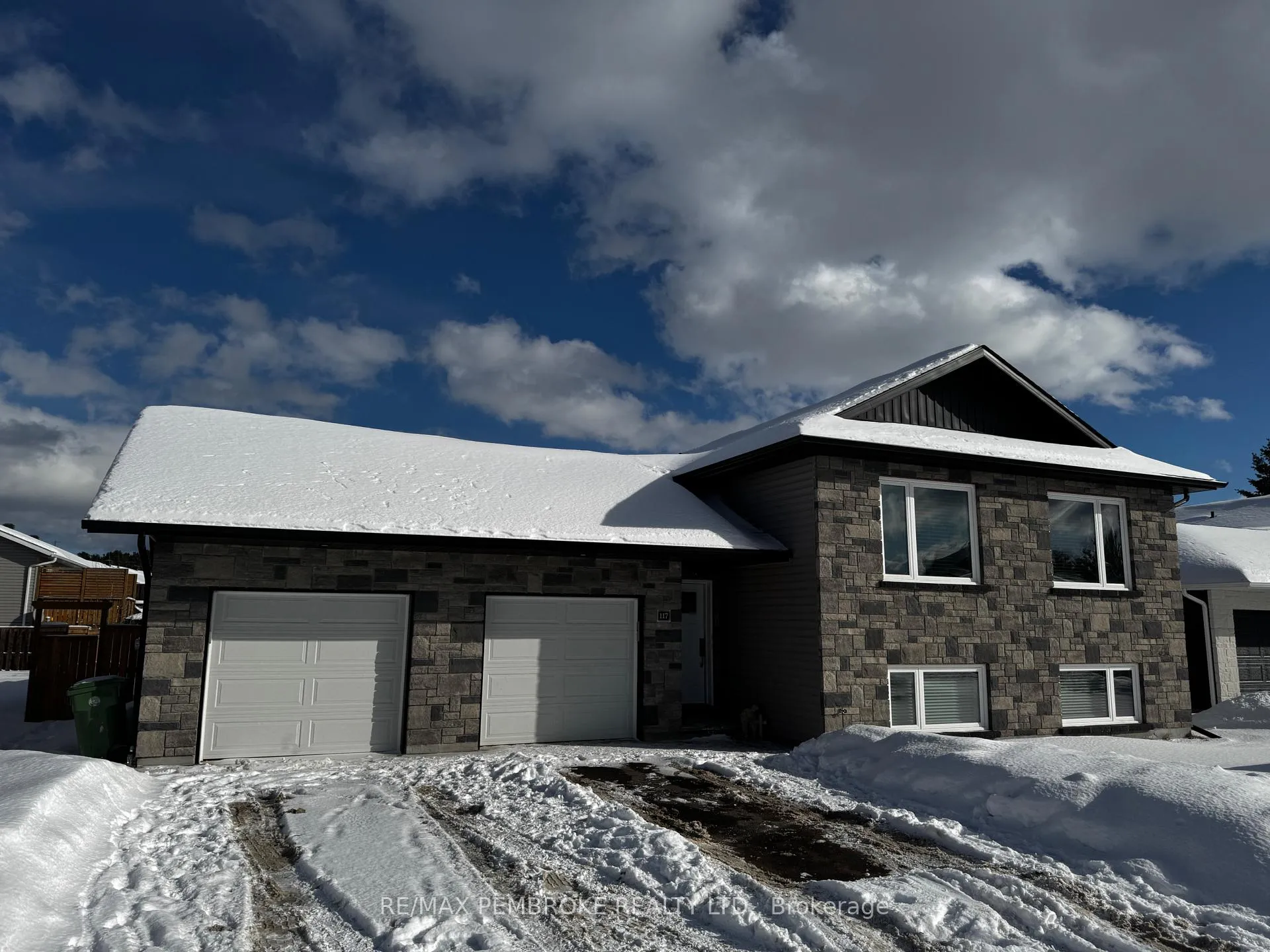Front of 117 Chad Street