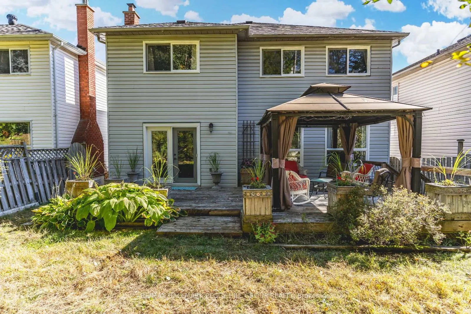 Photo 20 of 12 Moore Place, Barrie, Letitia Heights — HOMEH
