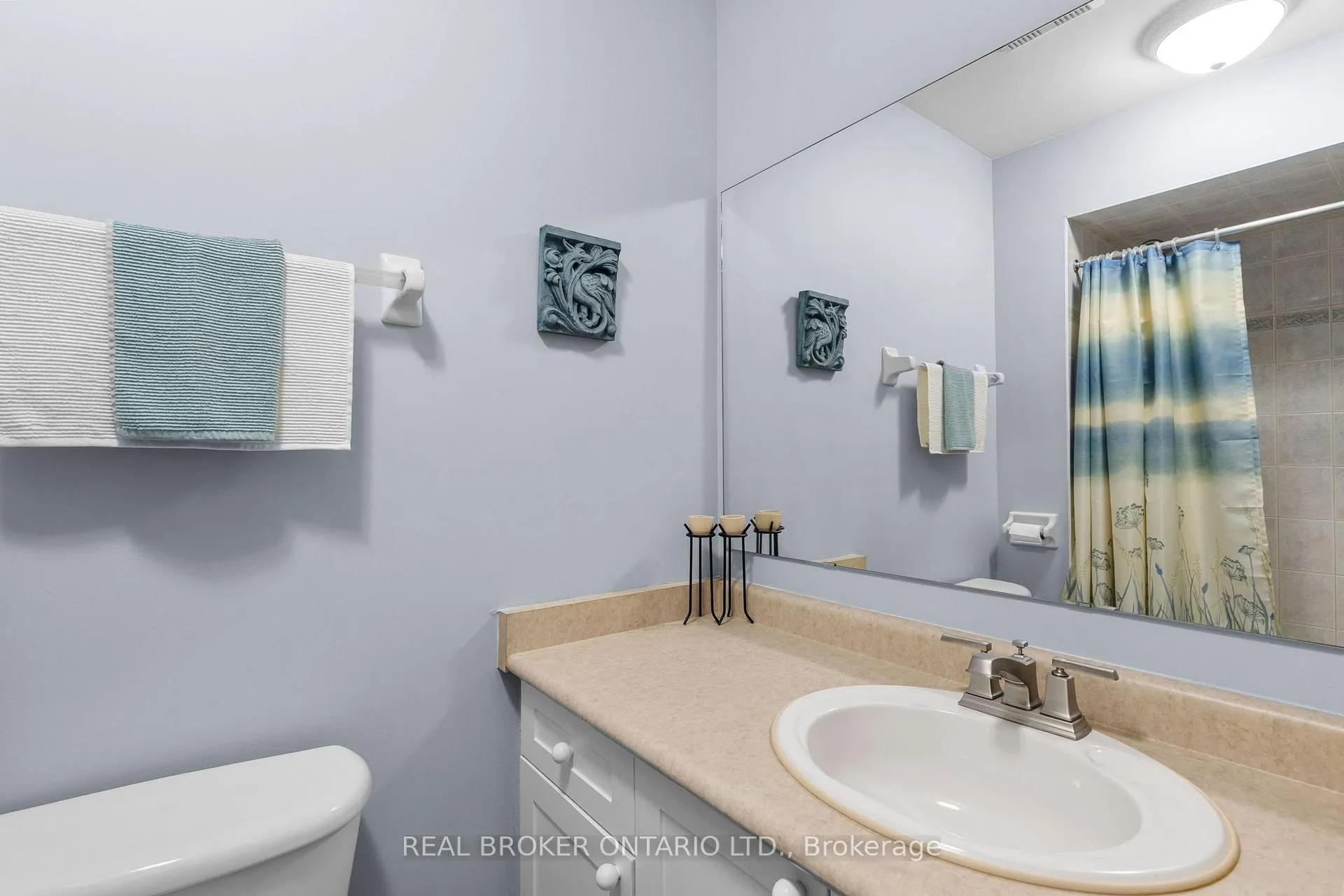 Photo 21 of 55 Stephanie Lane, Barrie, Painswick South — HOMEH