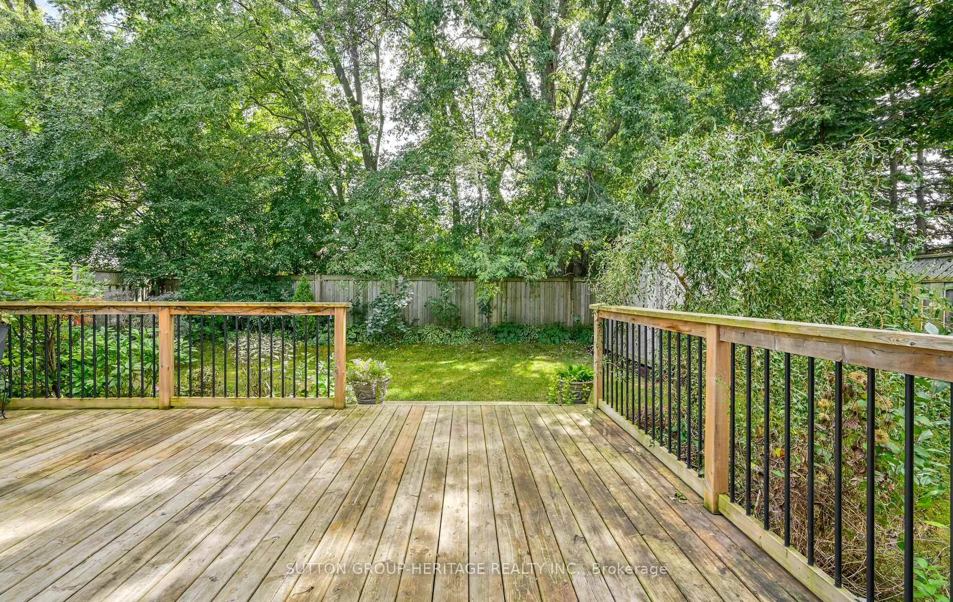 Photo 29 of 12 Mead Drive, Scugog, Port Perry — HOMEH