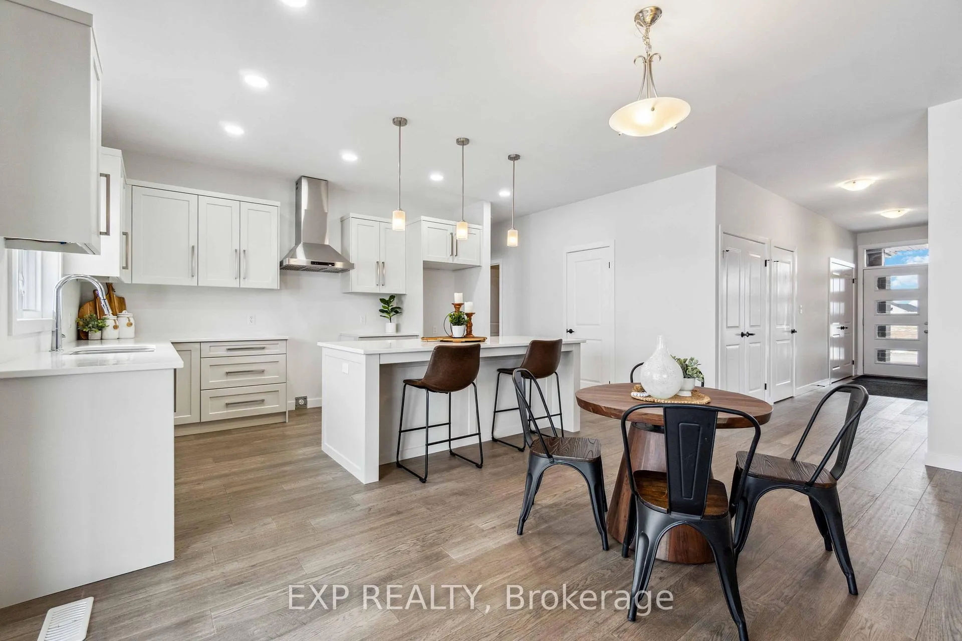 Photo 16 of 3585 Britt Boulevard, Plympton-Wyoming, Plympton Wyoming — HOMEH