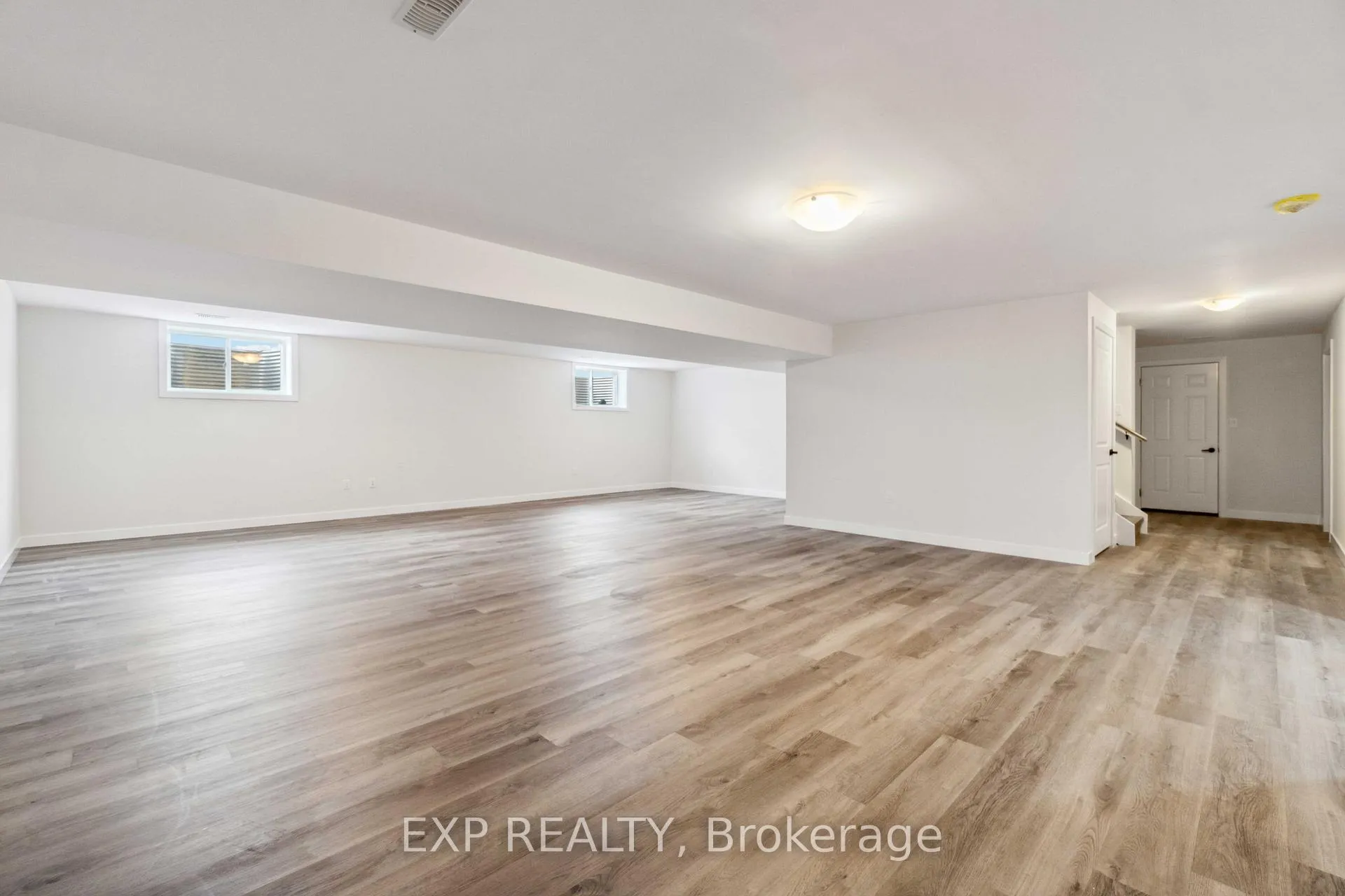 Photo 33 of 3585 Britt Boulevard, Plympton-Wyoming, Plympton Wyoming — HOMEH