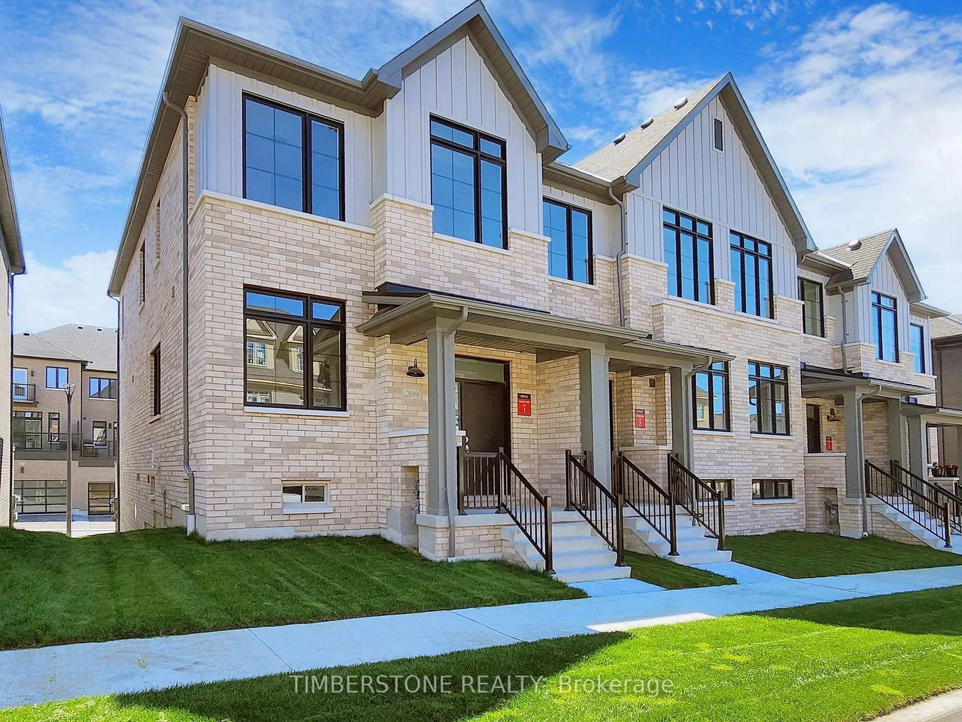 Photo 2 of 2619 Apricot Lane, Pickering, Rural Pickering — HOMEH