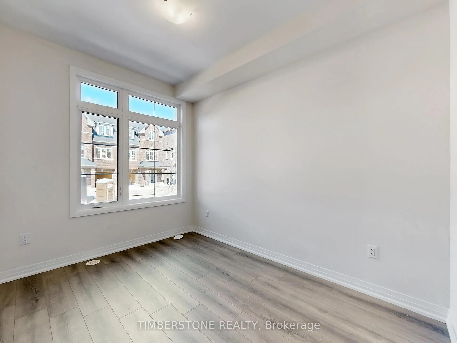 Photo 5 of 2619 Apricot Lane, Pickering, Rural Pickering — HOMEH