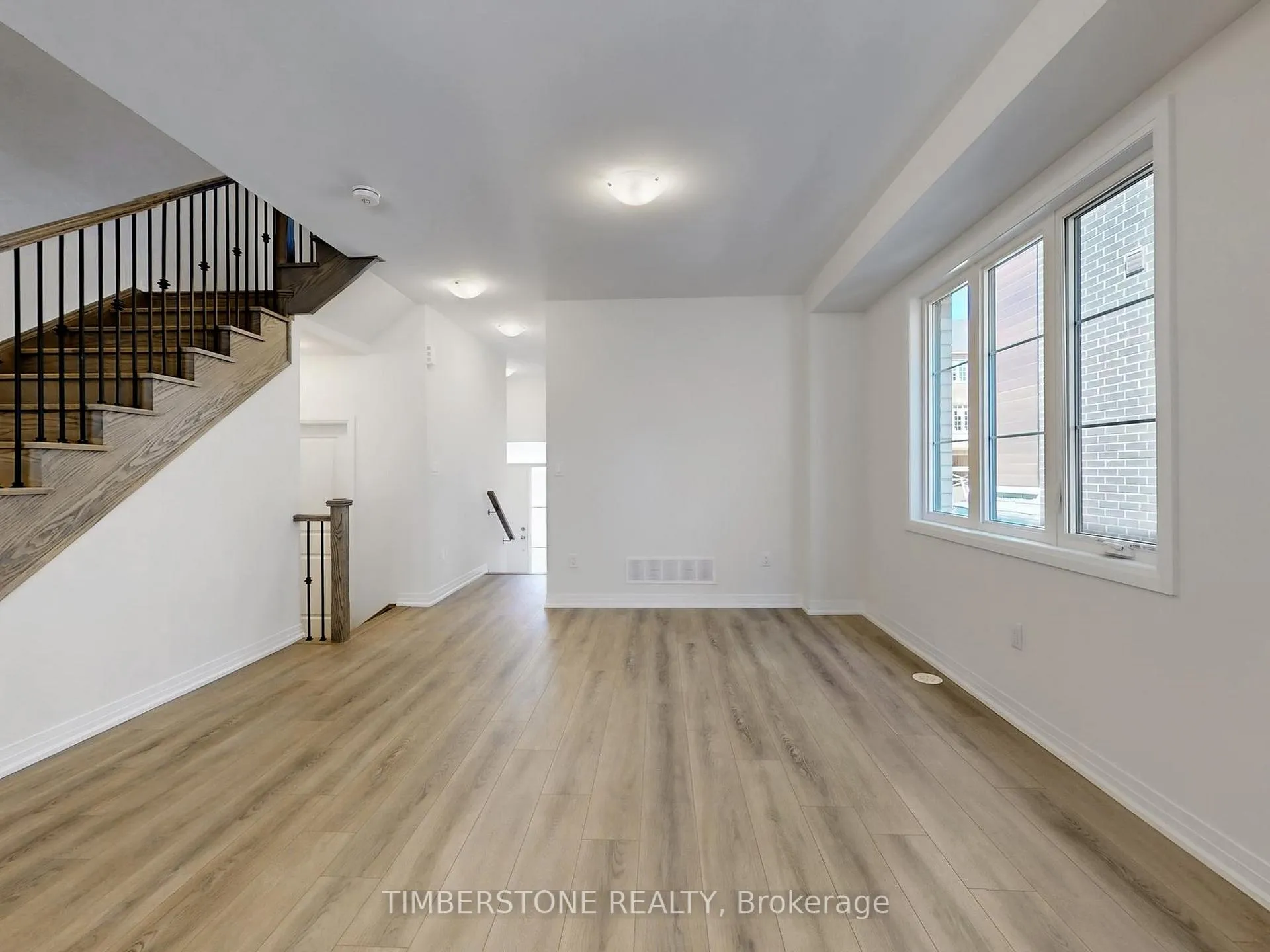 Photo 11 of 2619 Apricot Lane, Pickering, Rural Pickering — HOMEH
