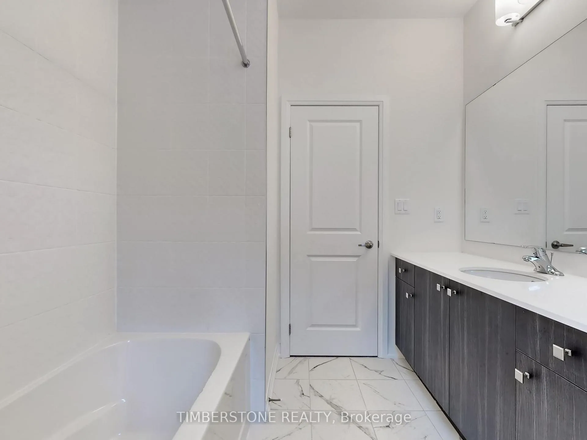Photo 31 of 2619 Apricot Lane, Pickering, Rural Pickering — HOMEH