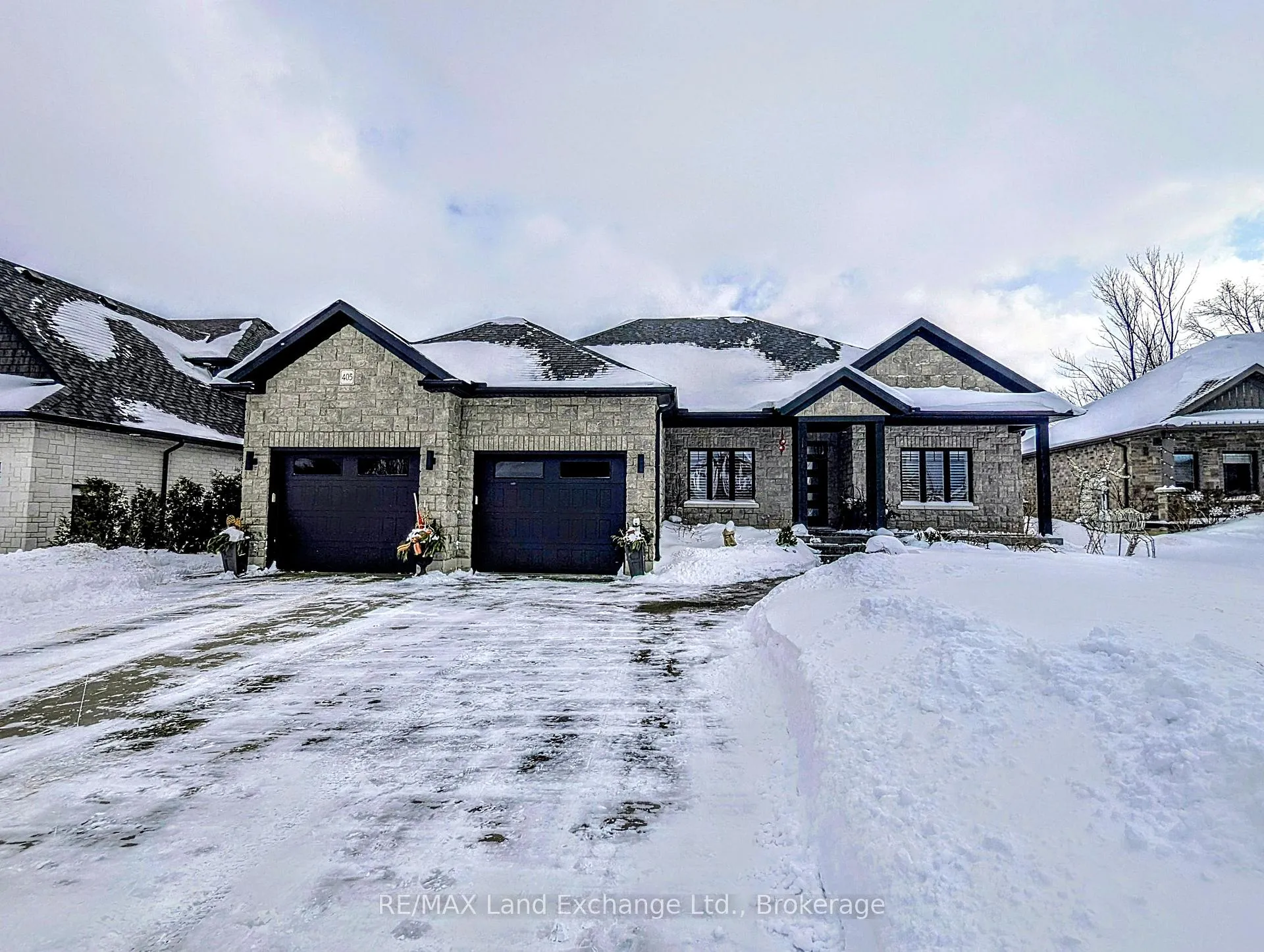 Photo 1 of 405 Mccullough Crescent, Kincardine — HOMEH