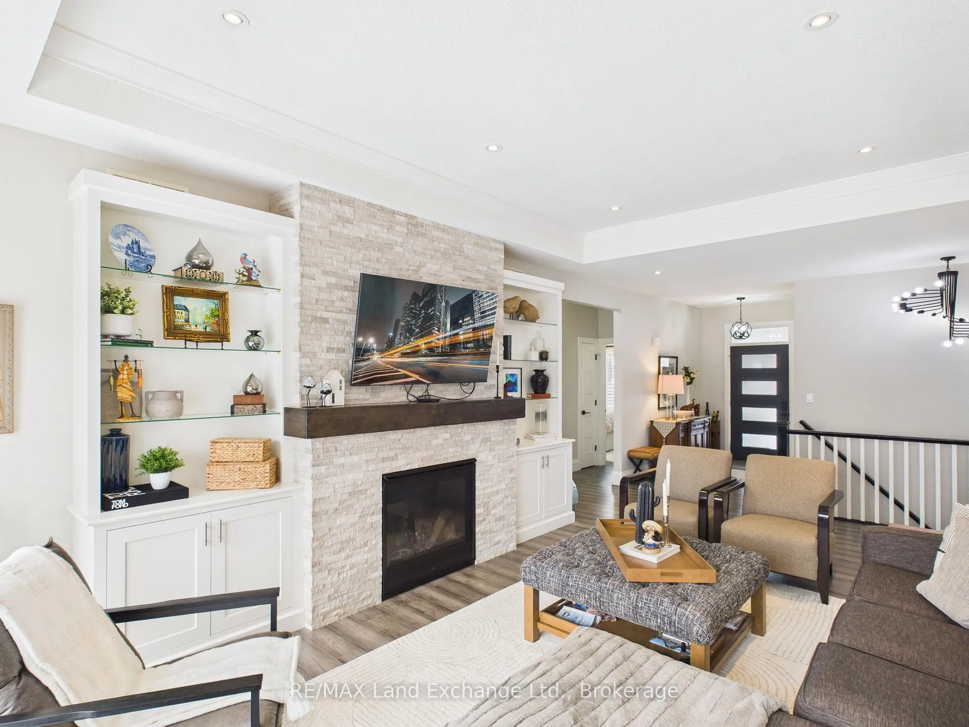 Photo 7 of 405 Mccullough Crescent, Kincardine — HOMEH