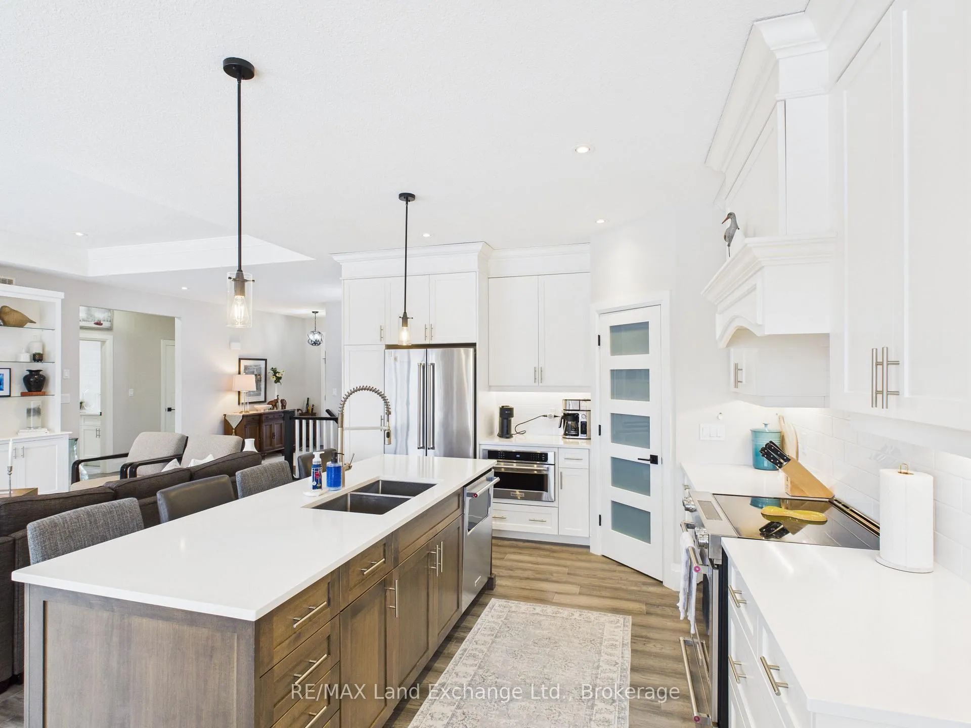 Photo 9 of 405 Mccullough Crescent, Kincardine — HOMEH