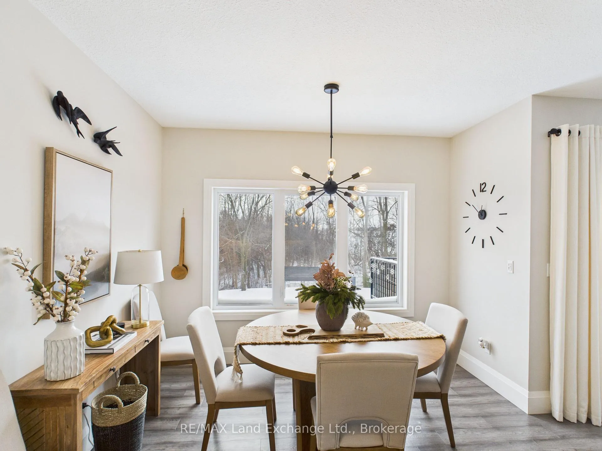 Photo 10 of 405 Mccullough Crescent, Kincardine — HOMEH