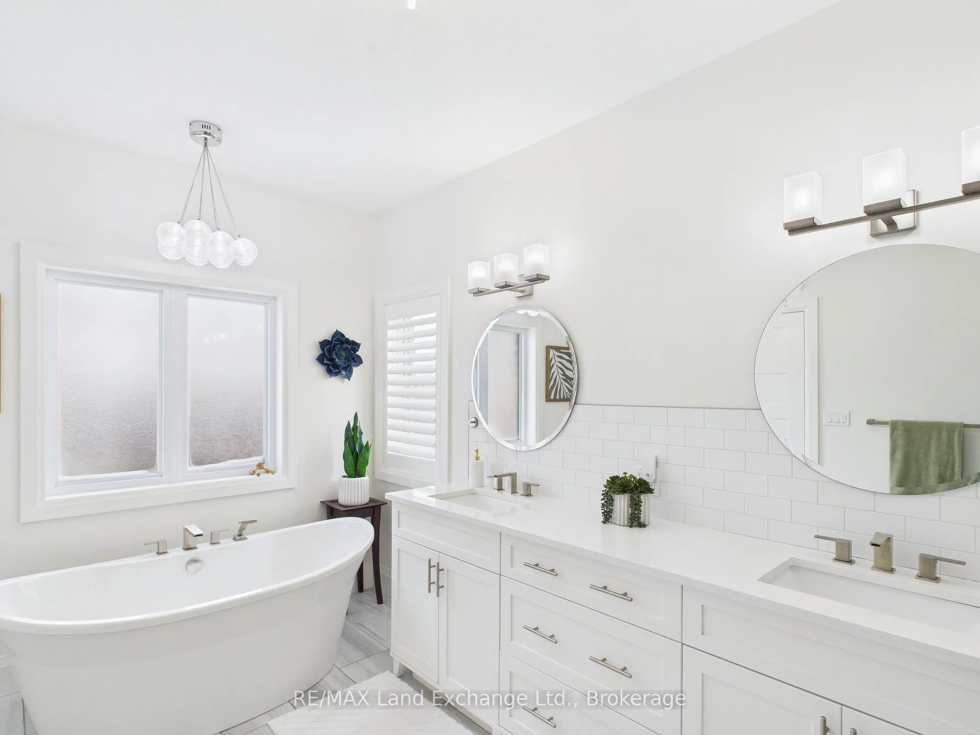 Photo 15 of 405 Mccullough Crescent, Kincardine — HOMEH