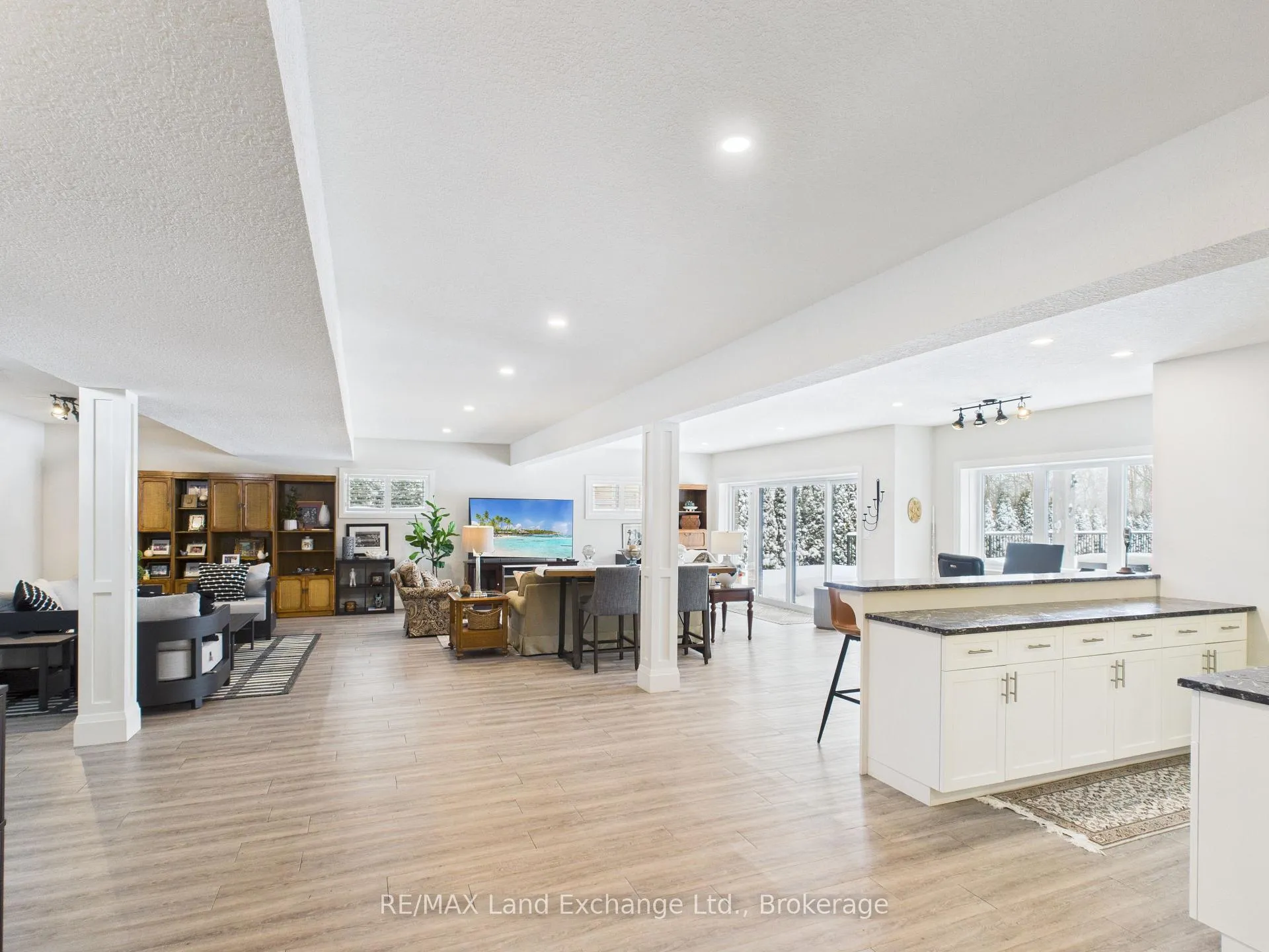 Photo 23 of 405 Mccullough Crescent, Kincardine — HOMEH