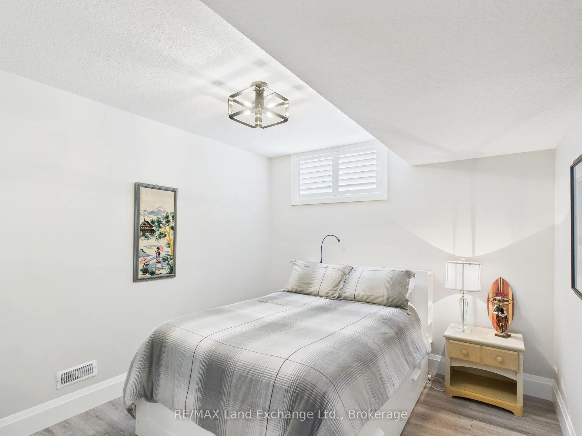 Photo 25 of 405 Mccullough Crescent, Kincardine — HOMEH