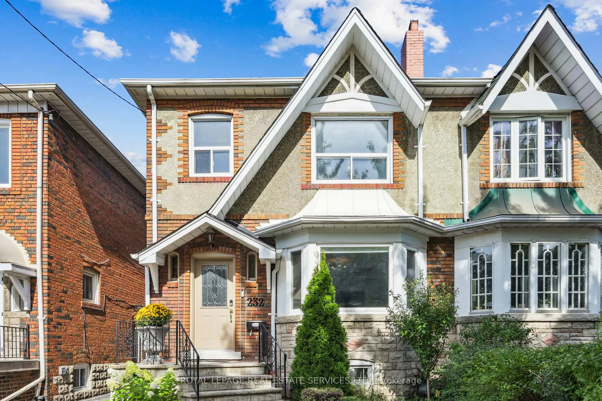 Photo 1 of 232 Fairlawn Avenue, Toronto, Lawrence Park North — HOMEH