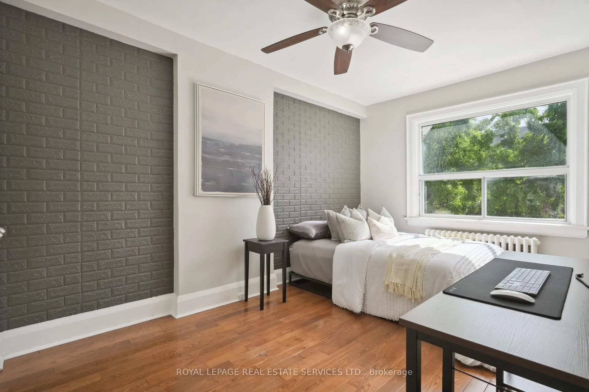Photo 22 of 232 Fairlawn Avenue, Toronto, Lawrence Park North — HOMEH