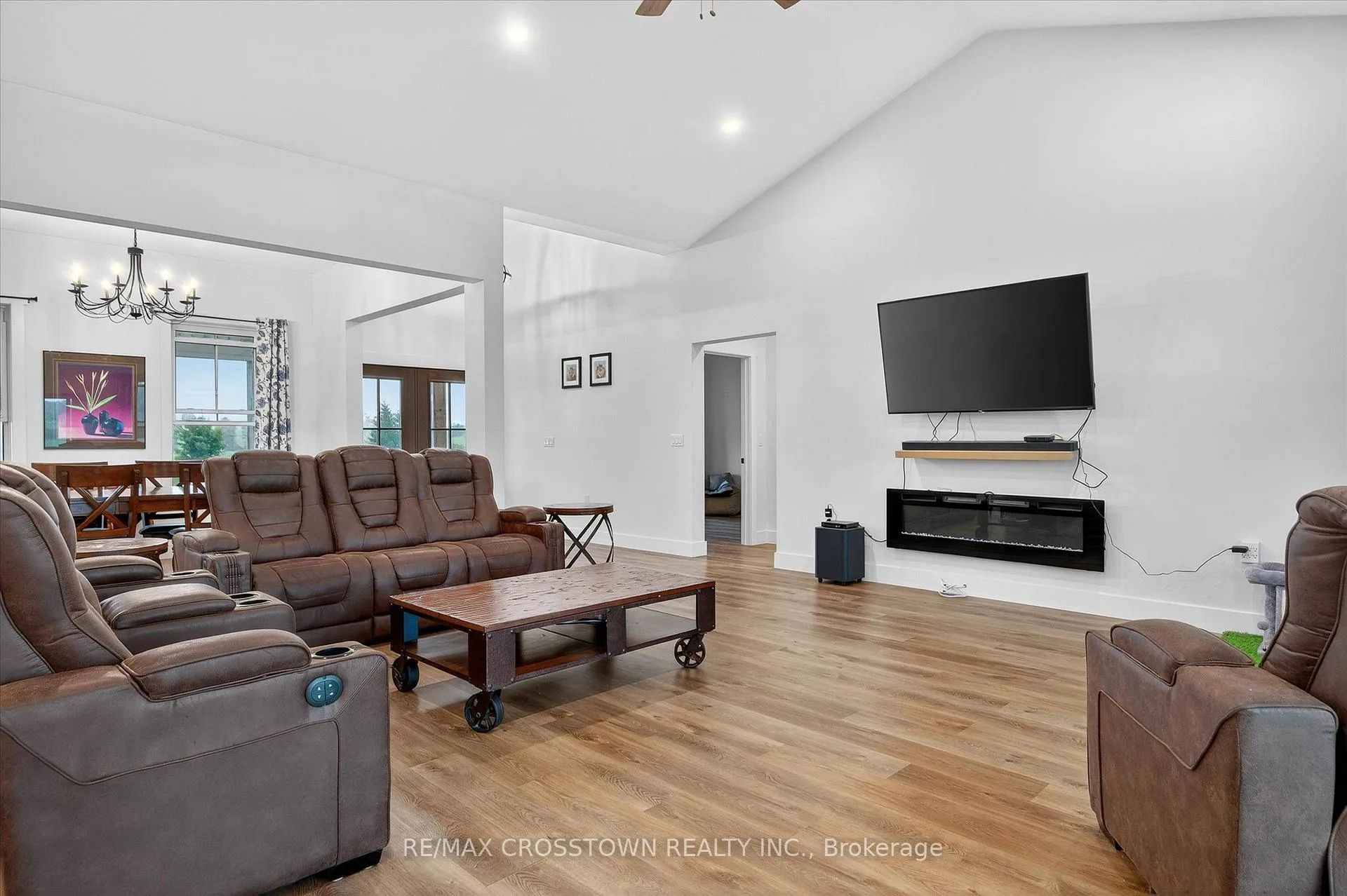 Photo 7 of 613 County Rd 8, Douro-Dummer — HOMEH
