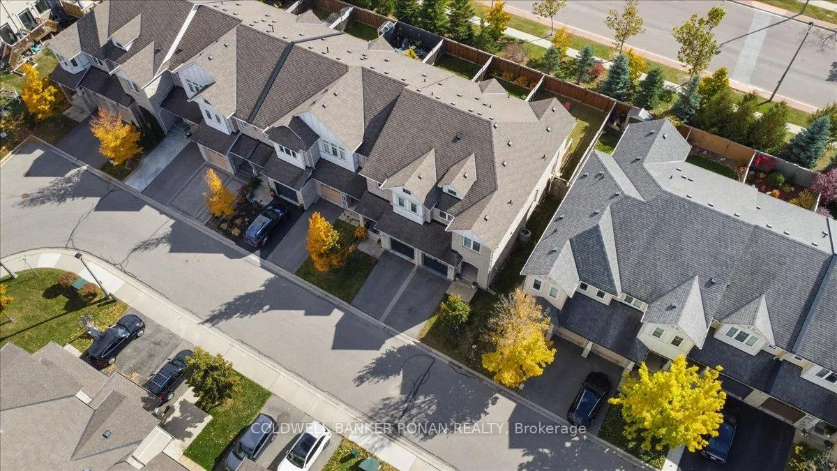 Photo 2 of 15 Aspenview Avenue, Caledon, Rural Caledon — HOMEH