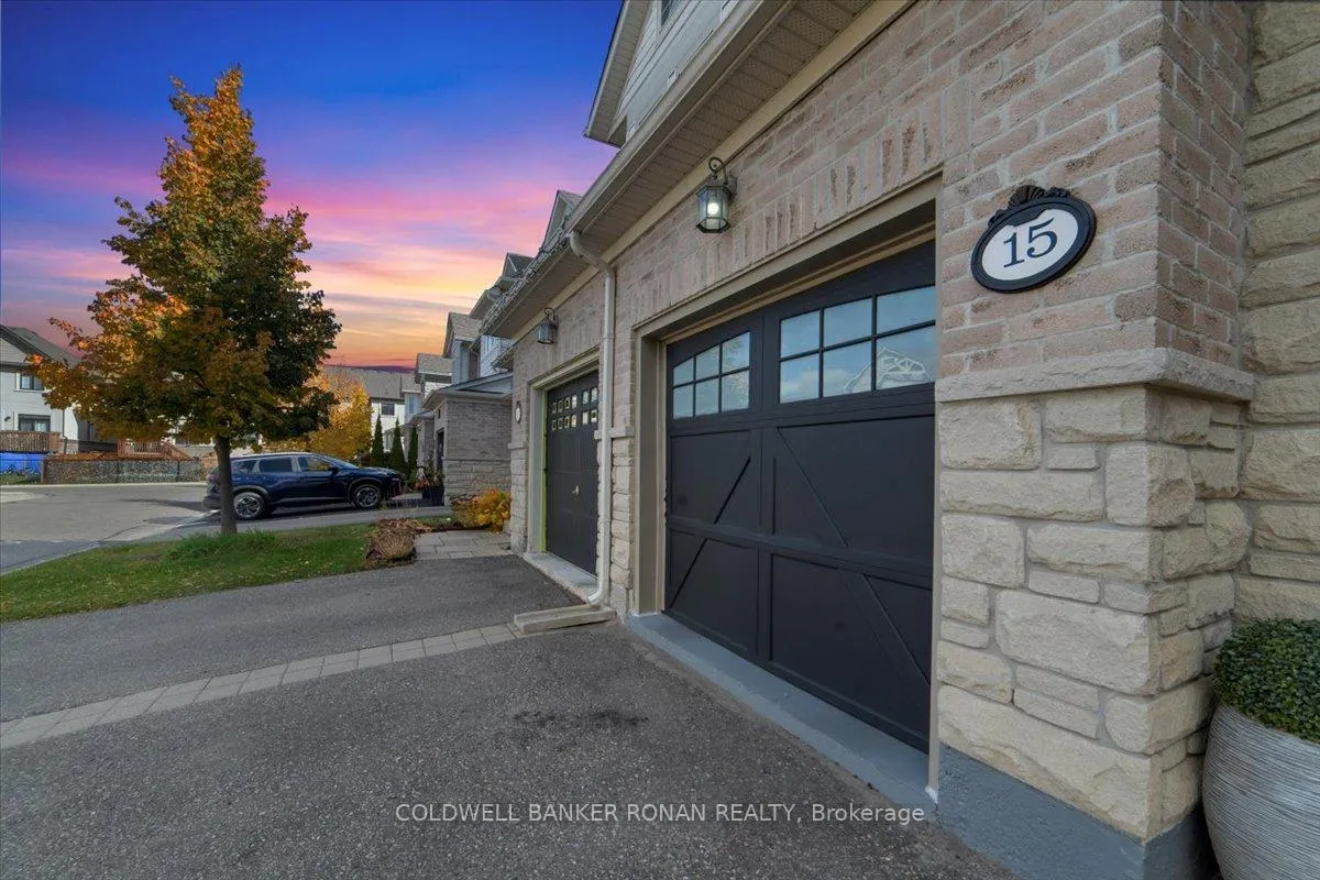 Photo 4 of 15 Aspenview Avenue, Caledon, Rural Caledon — HOMEH