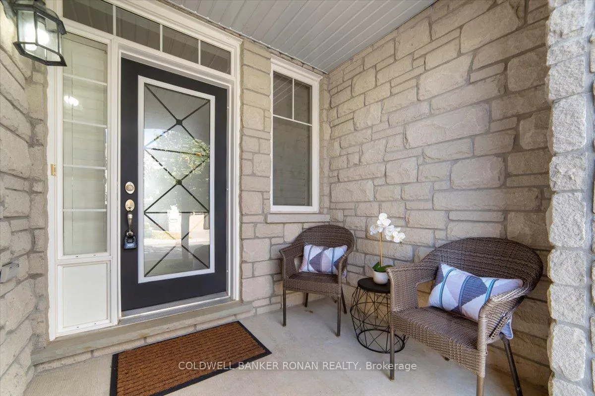 Photo 5 of 15 Aspenview Avenue, Caledon, Rural Caledon — HOMEH