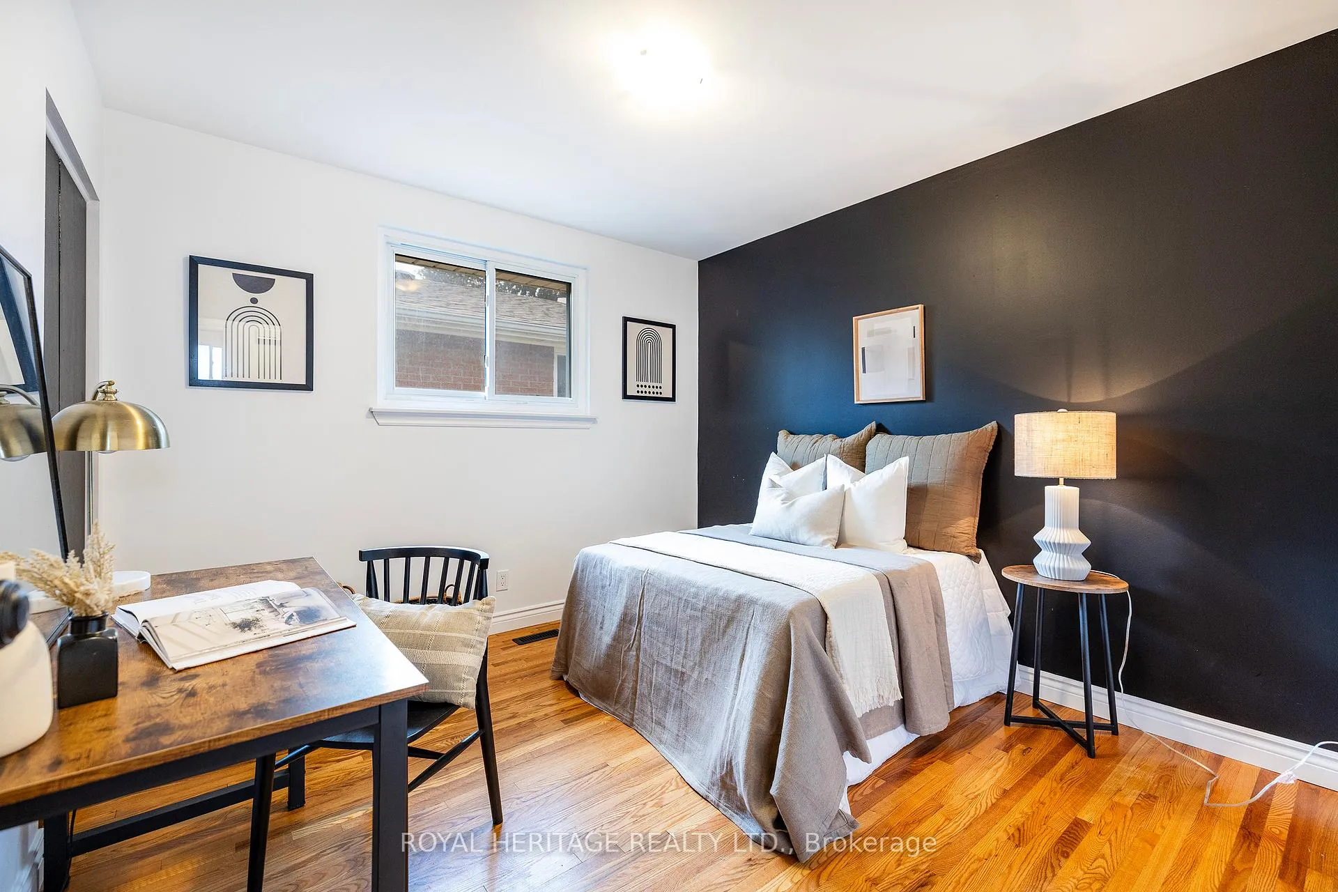Photo 18 of 601 Willow Crescent, Cobourg — HOMEH