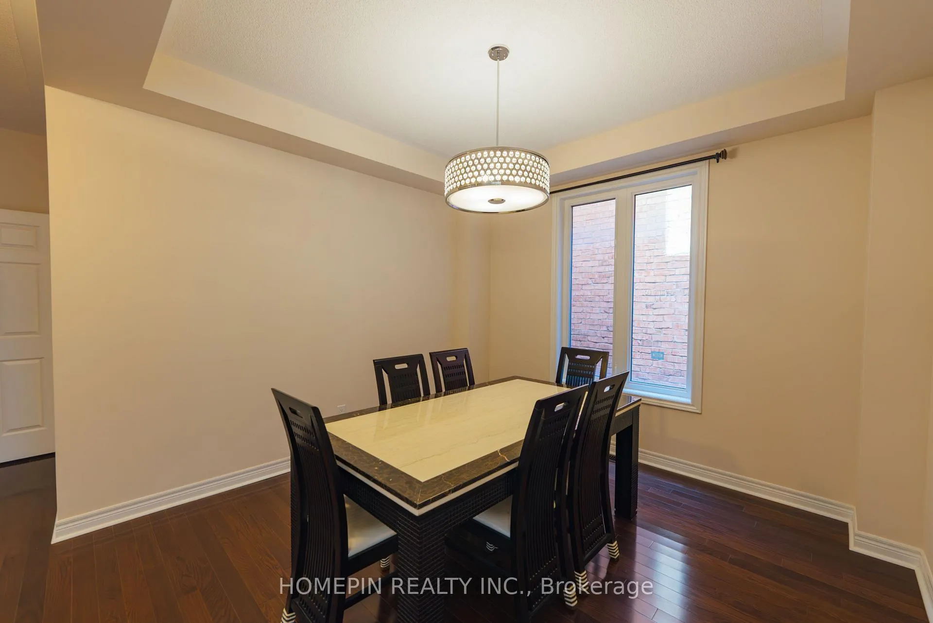 Photo 4 of 24 James Joyce Drive, Markham, Victoria Manor-Jennings Gate — HOMEH