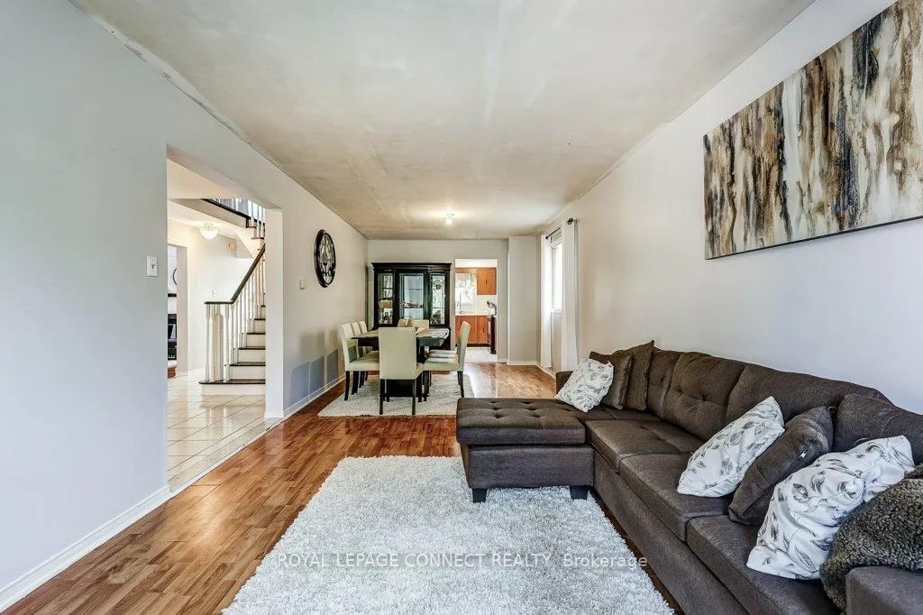 Photo 9 of 100 Sullivan Drive N, Ajax, Central — HOMEH