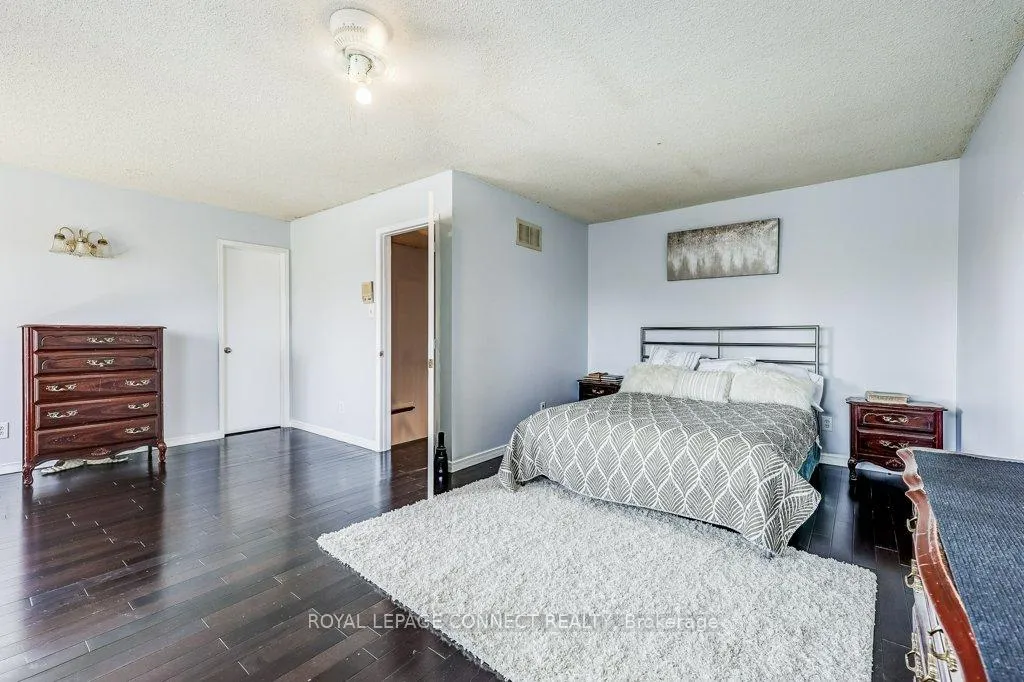 Photo 20 of 100 Sullivan Drive N, Ajax, Central — HOMEH