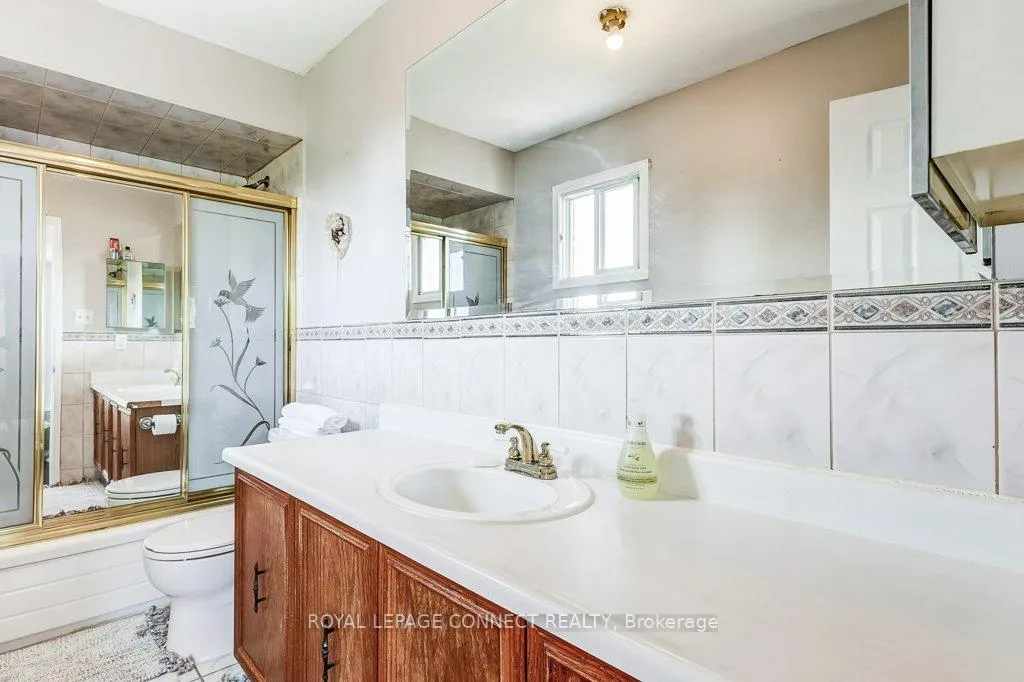 Photo 22 of 100 Sullivan Drive N, Ajax, Central — HOMEH