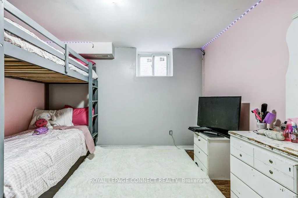 Photo 26 of 100 Sullivan Drive N, Ajax, Central — HOMEH