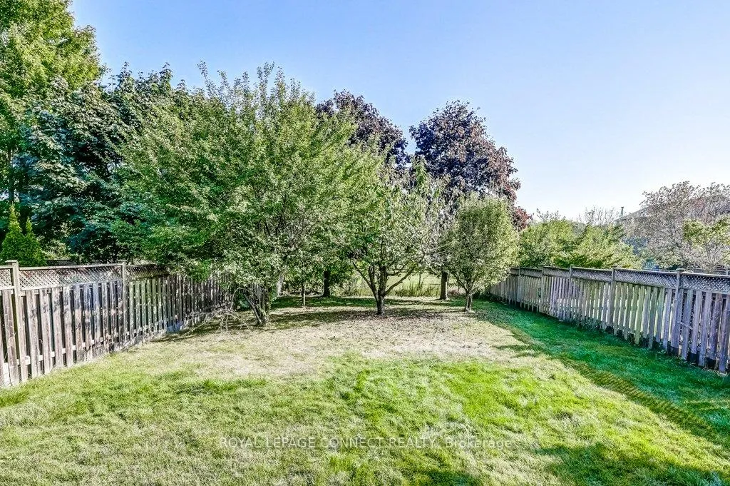 Photo 37 of 100 Sullivan Drive N, Ajax, Central — HOMEH